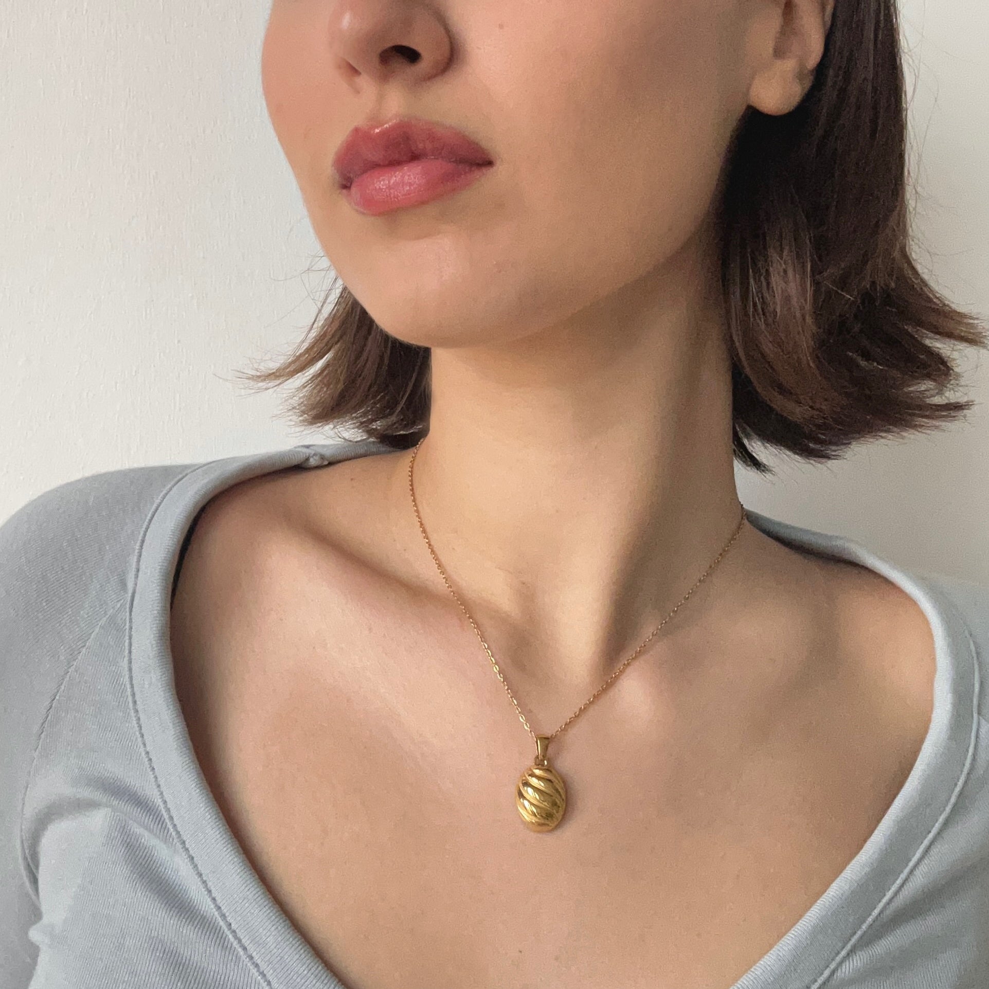 waterproof gold large layering pendant necklace
