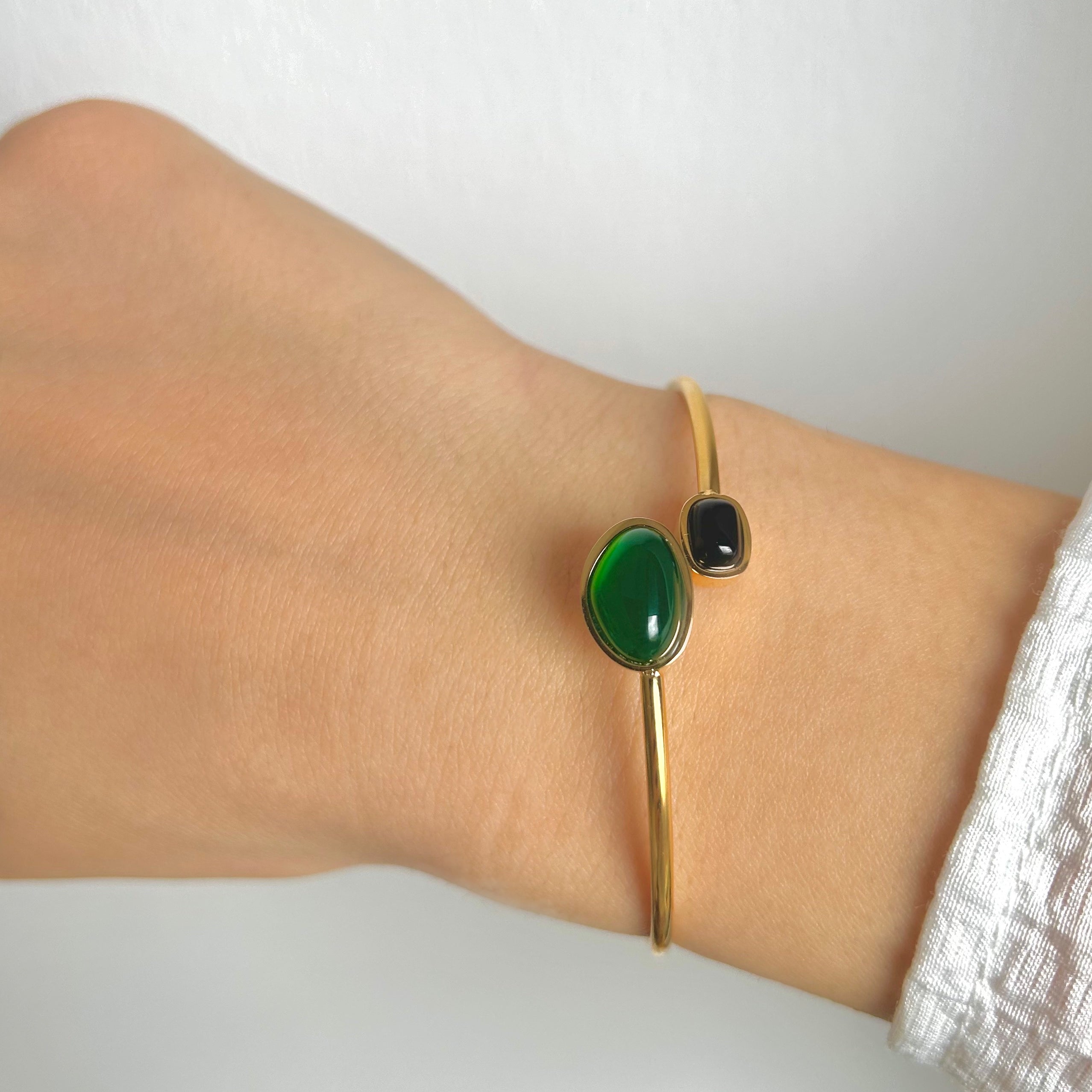 green black gemstone bracelet