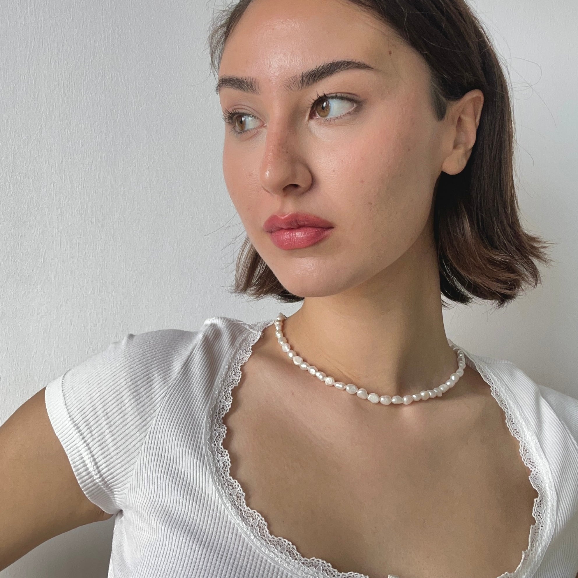 pearl beaded necklace