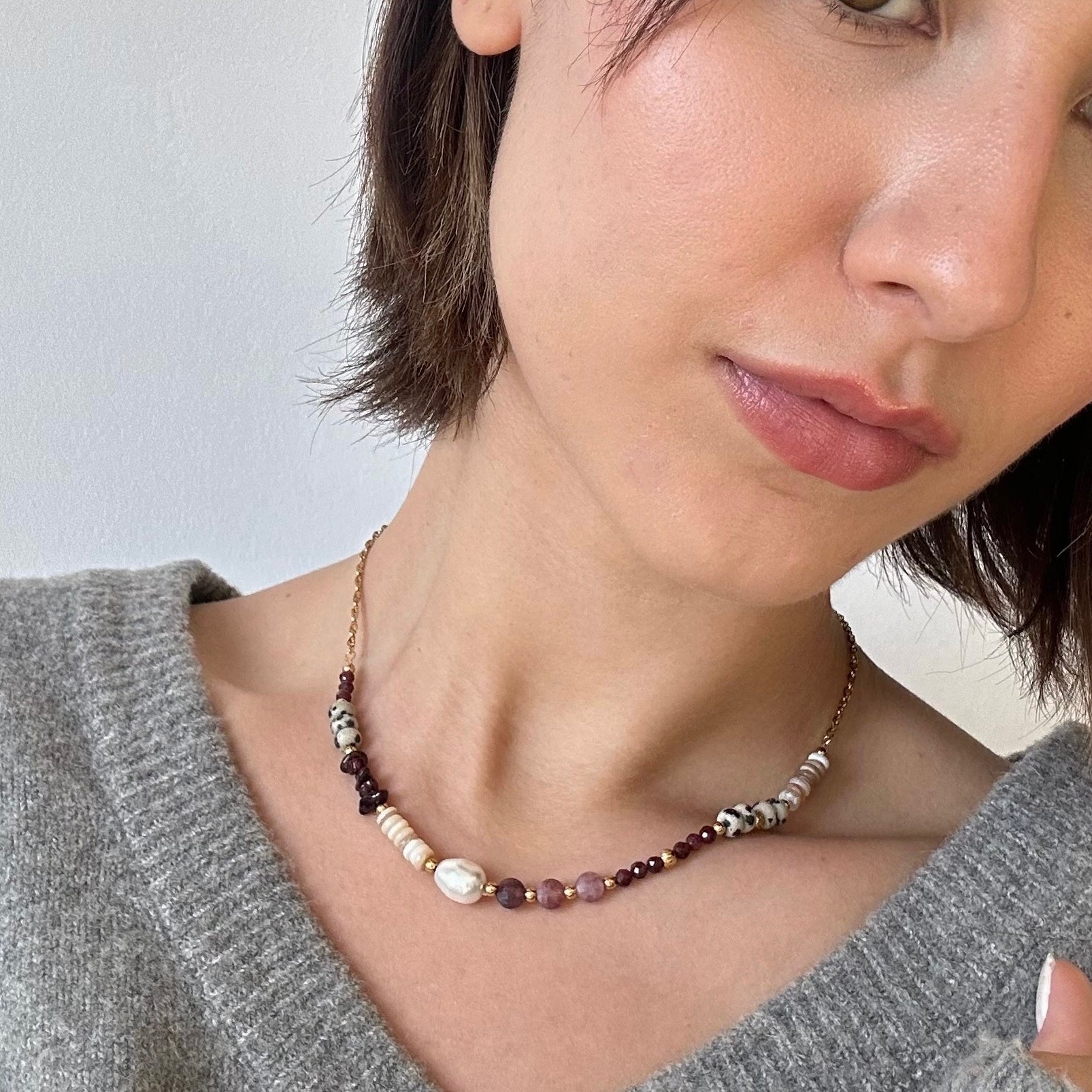 gold semi precious stone necklace