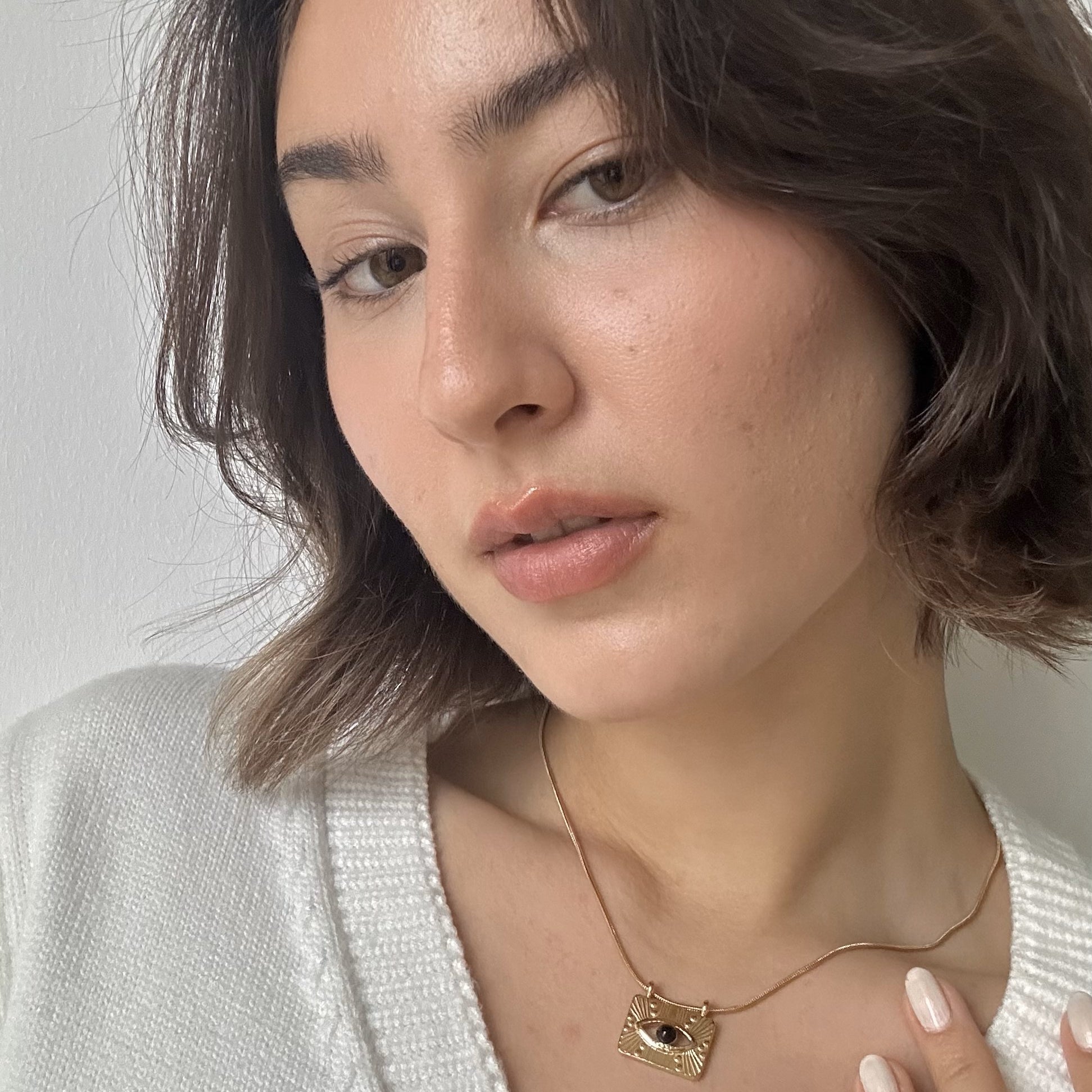 gold chunky eye pendant necklace