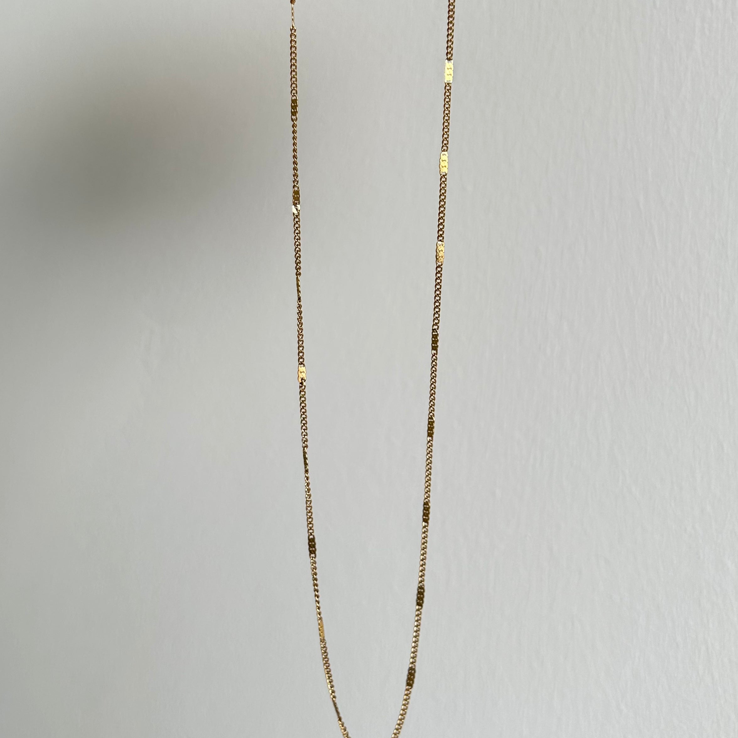 gold minimal chain necklace
