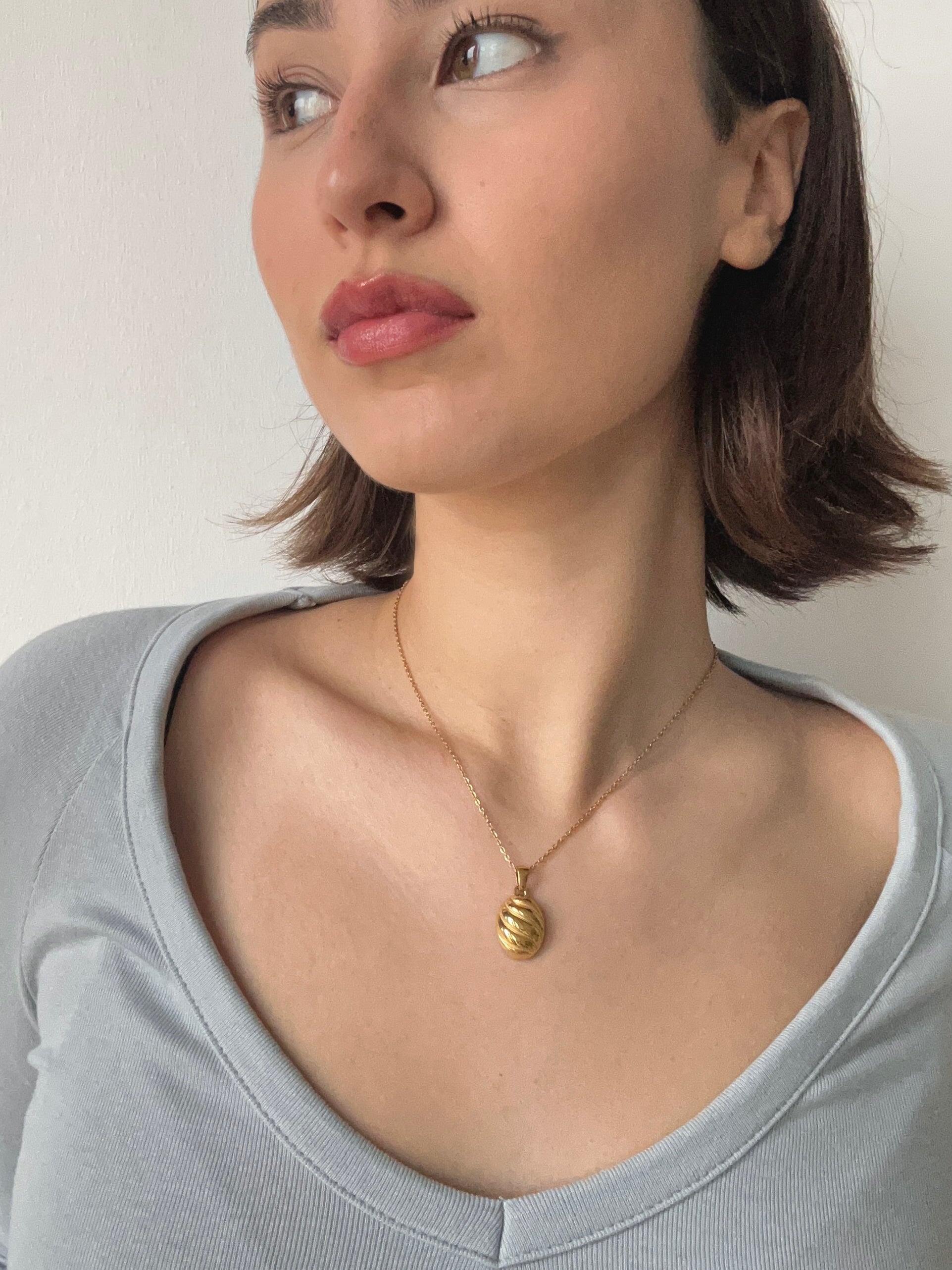 waterproof gold large layering pendant necklace