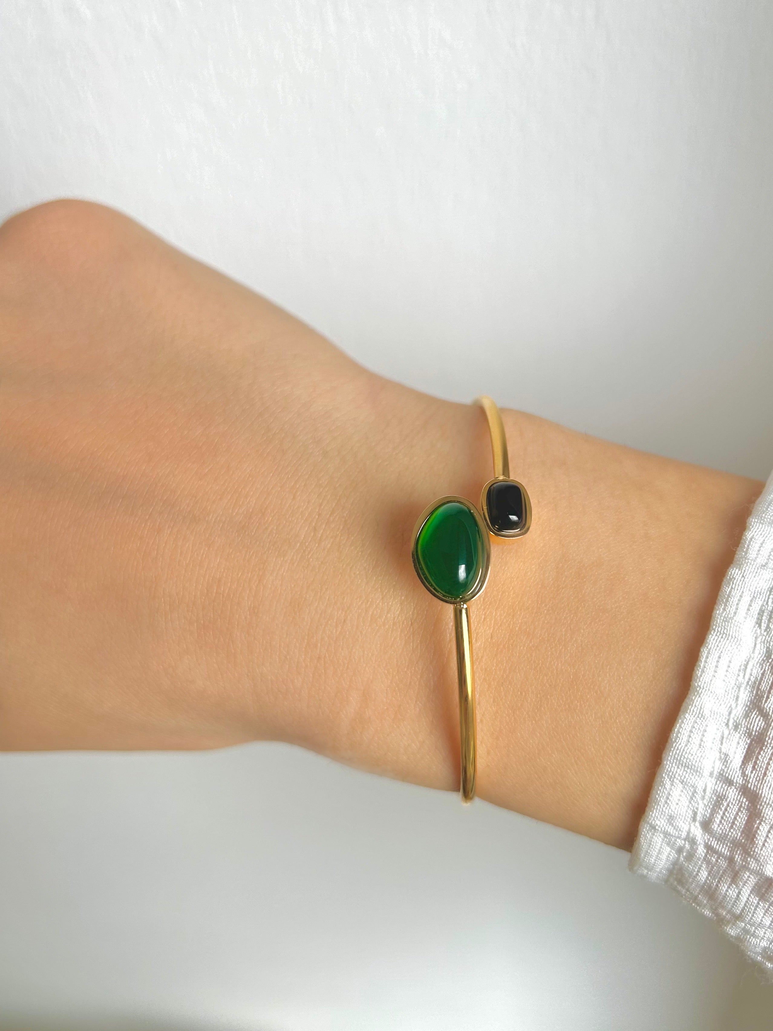 green black gemstone bracelet