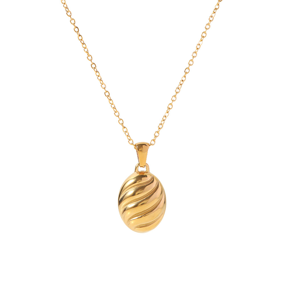 gold chunky oval pendant necklace