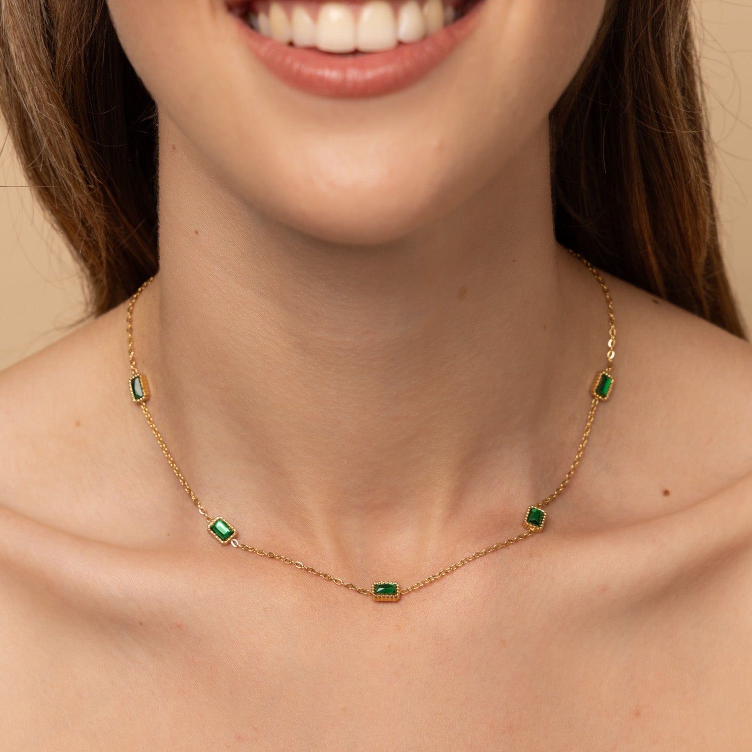 emerald chain choker necklace