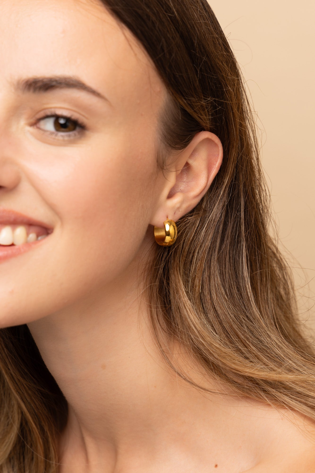 waterproof gold thick hoops 