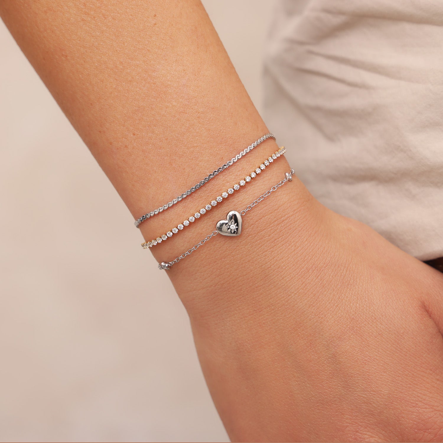 gold and silver jewellery styling