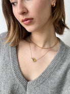 gold pendant necklace