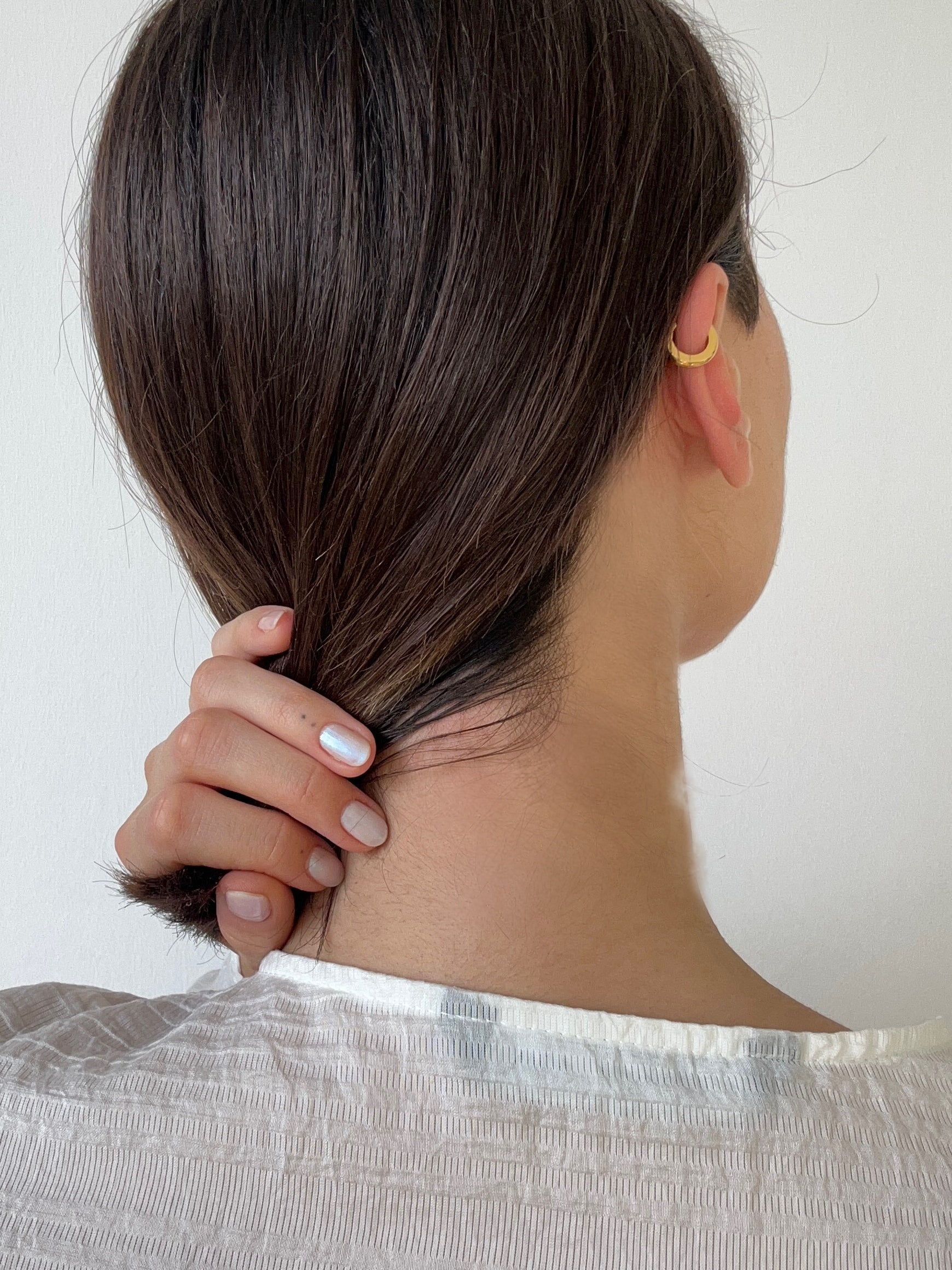 gold simple ear cuff