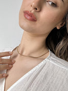 gold thin chain necklace