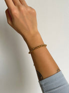 gold thick chain bracelet